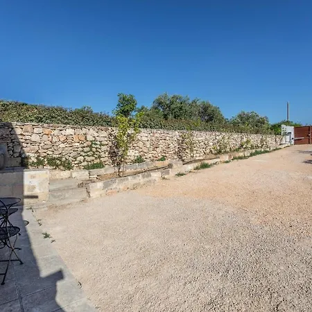 Dimora La Pinta '700 Apartment