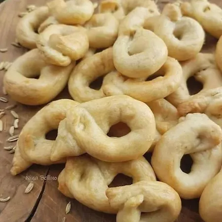 Dimora La Pinta '700 アパート